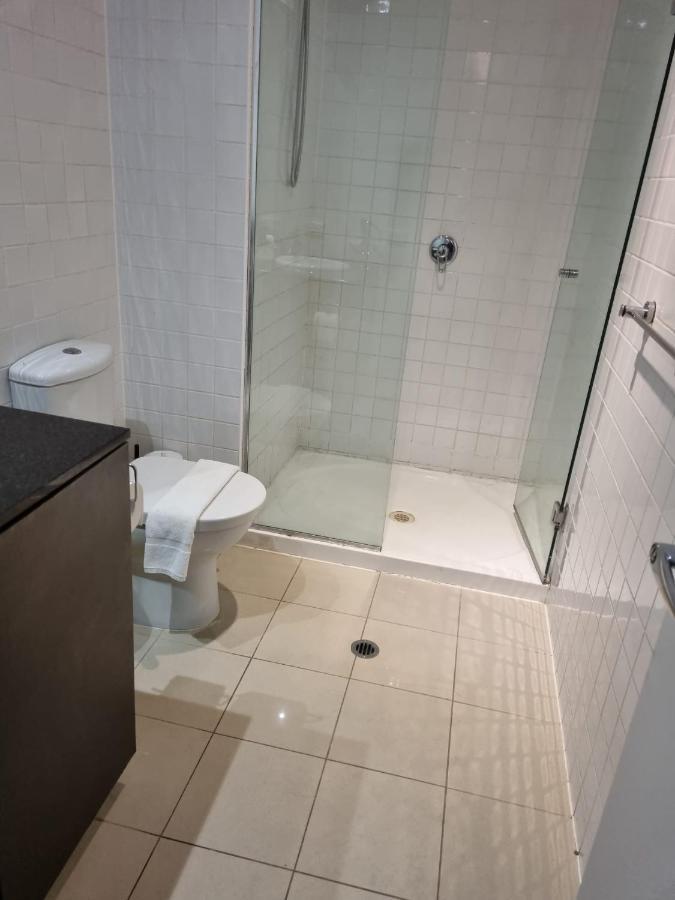 Collins Central 2-Bd Apartment With Pre-Reserve Parking メルボルン エクステリア 写真